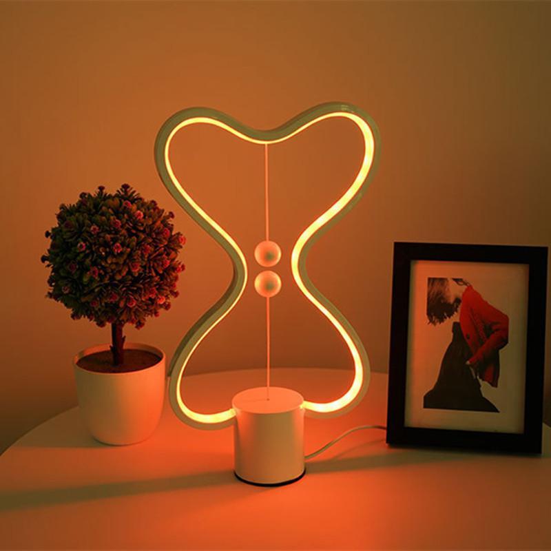 Lampe LED aimantée